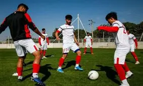 در انتظار اولین بازی شکاری برای تراکتور