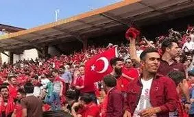 شعارهای تجزیه‌طلبانه در ورزشگاه‌ها از بیرون کشور هدایت می‌شود