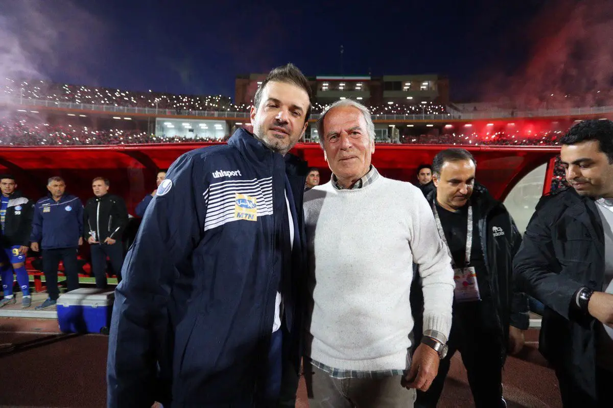 بازگشت دنیزلی به دفاع 4 نفره