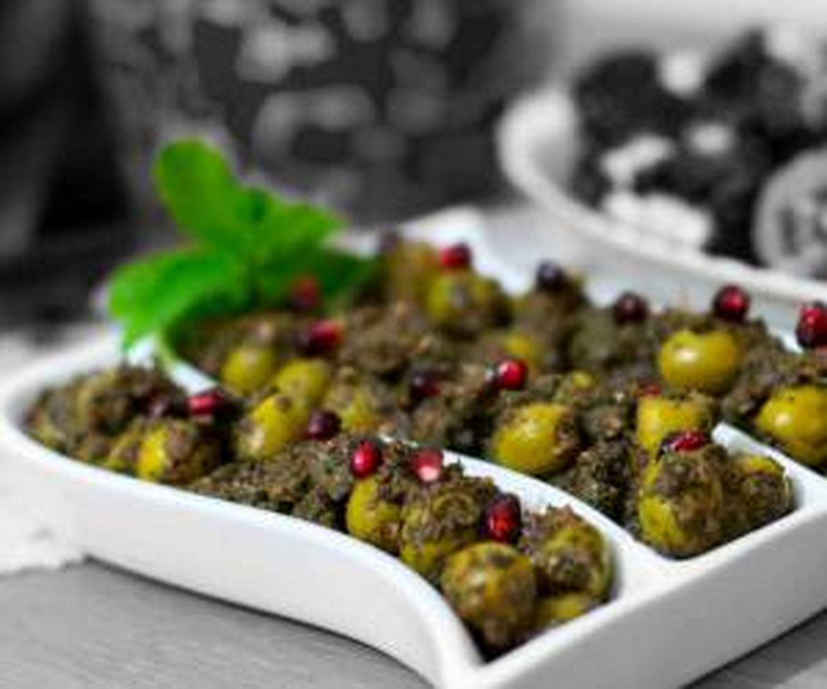 با این روش خوشمزهترین “زیتون پرورده” را درست کنید!