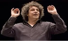 نادر مشایخی: نوازنده‌ها را مطرب بارآورده‌ایم