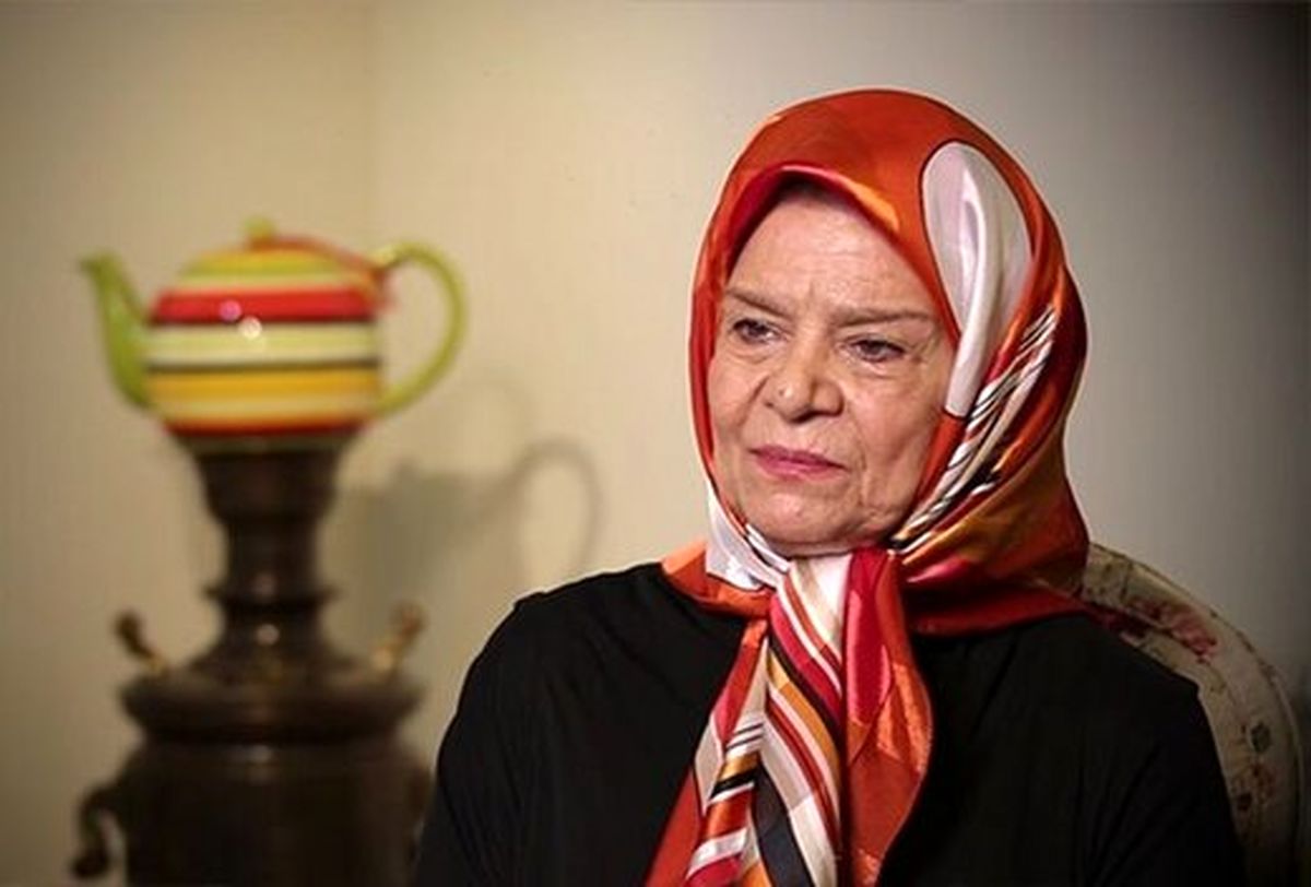 گلایههای زهره صفوی، بازیگر پیشکسوت/ حتی نقش پیرها را هم به جوانها میدهند