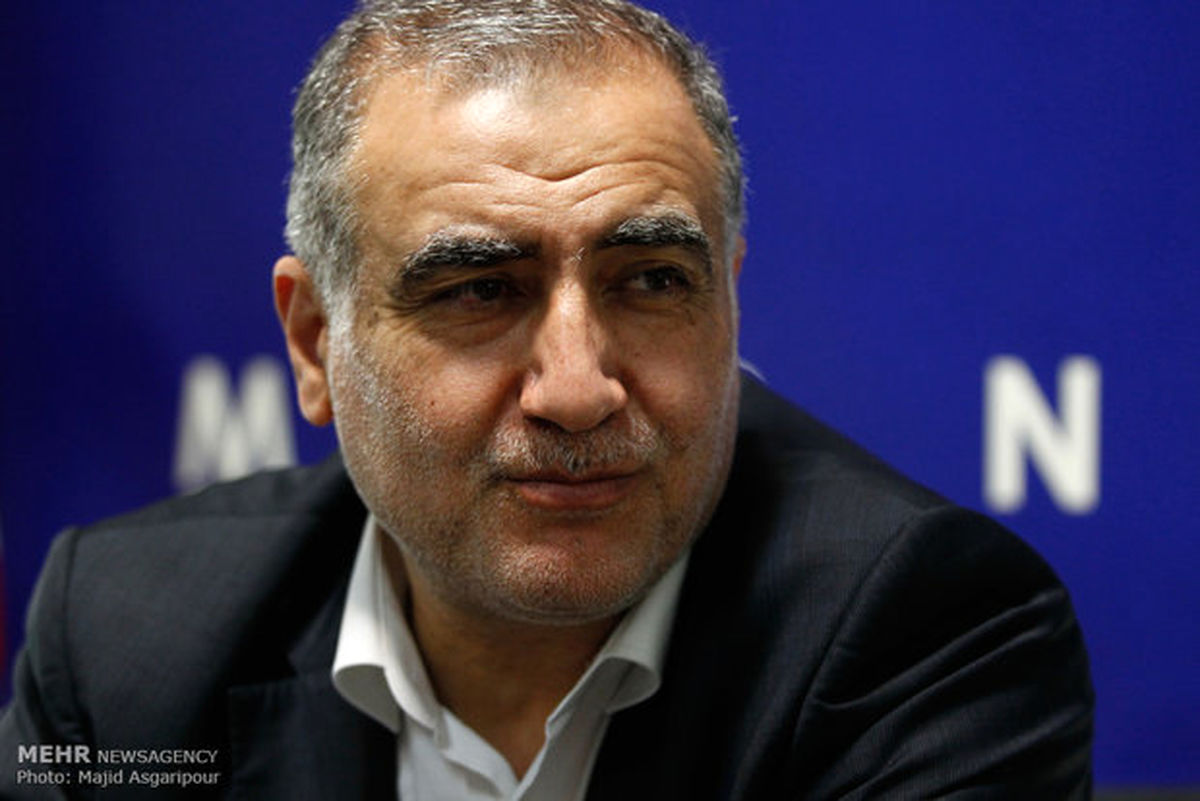 عضو فراکسیون نمایندگان ولایی: دولت به دنبال دو قطبیهای کاذب است/جریان سازش آدرس اشتباه میدهد