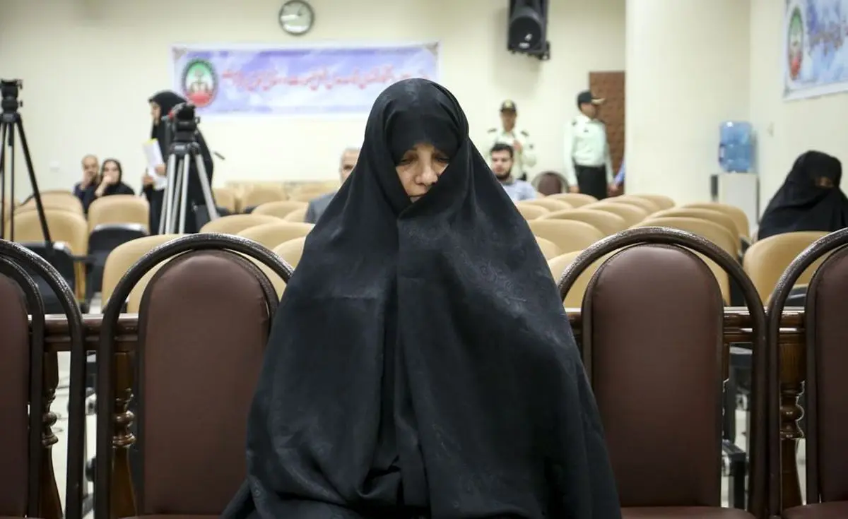 ماجرای ۵۰۰ حساب بانکی شبنم نعمت‌زاده چیست؟