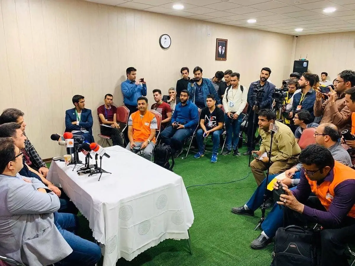 استقبال جالب خبرنگاران از کنفرانس ژنرال