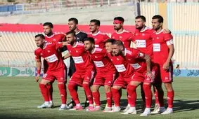 آقا مصطفی و مهاجمان پنهان در صندوقچه