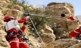 نجات کوهنورد مفقود شده در ارتفاعات یافته کوه لرستان