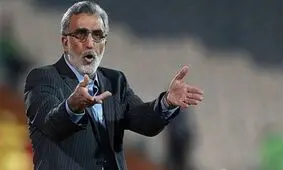 فرکی: ذوب آهن سه تیم کامل دارد