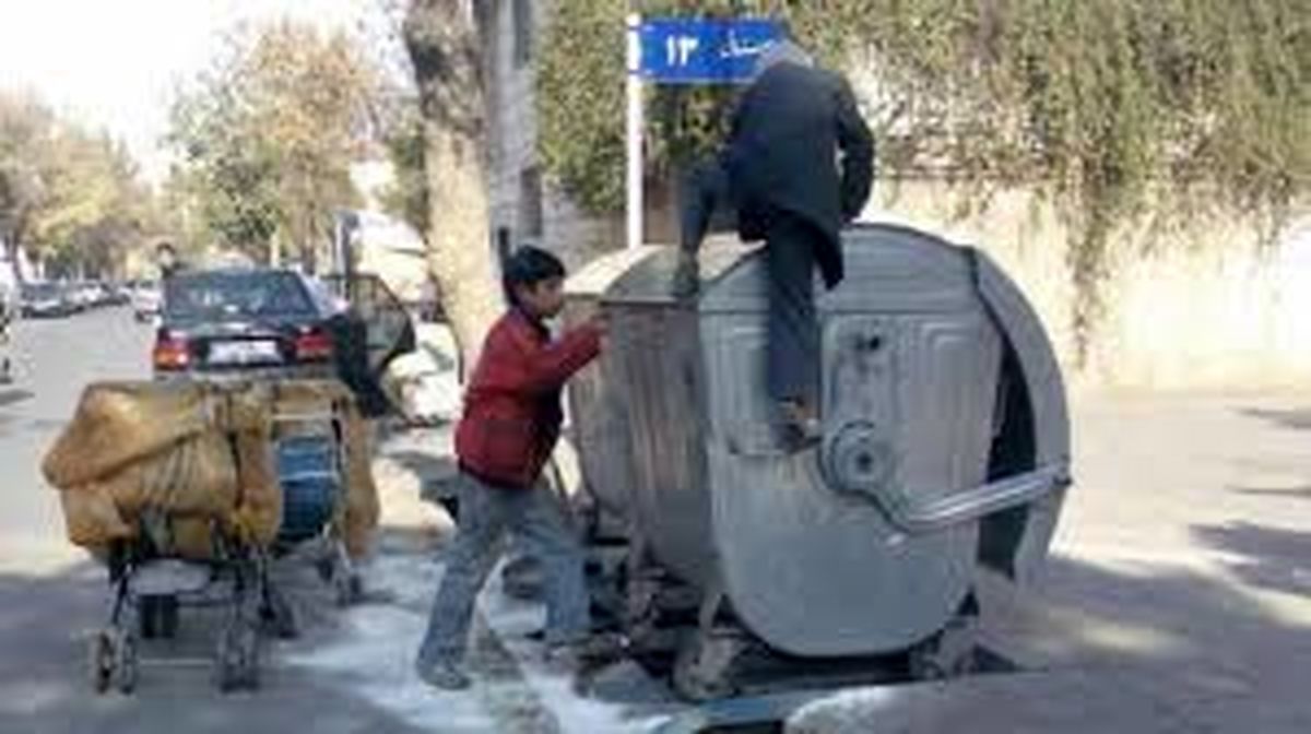 هجوم زباله‌گردها به شورای شهر نظرآباد / ۲۰ نفر بازداشت شدند