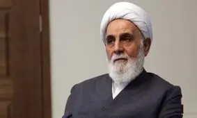 تصویری از ناطق نوری در مراسم ختم اعظم طالقانی