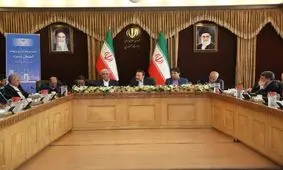 واعظی :شاخص های رشد و توسعه کشور رو به بهبود است