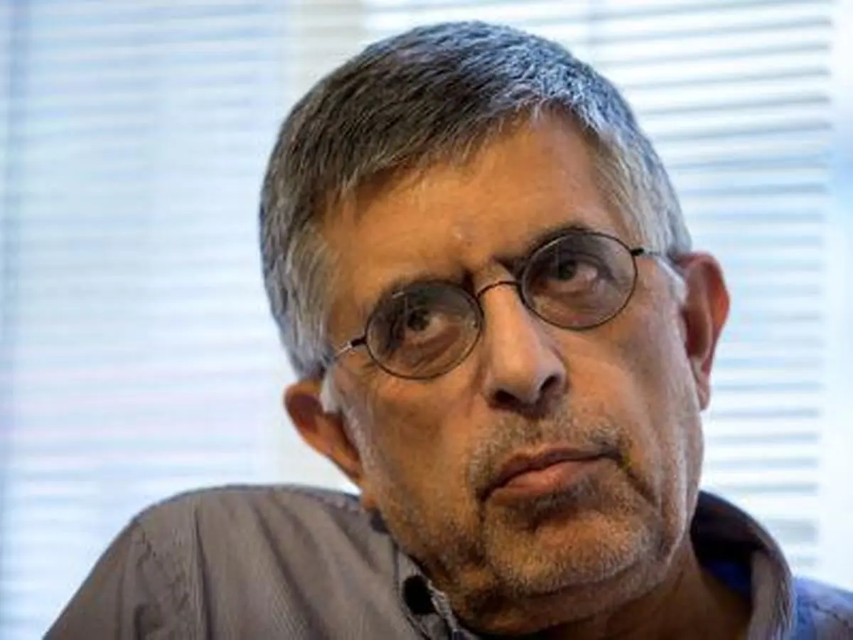 سرا، دموکراسی وارونه است / ممکن است دل عده‌ای را خوش کند، اما برای مردم اهمیتی ندارد