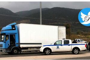 پلیس یونان از شناسایی ۴۱ پناهجو در یک کامیون یخچال‌دار خبر داد