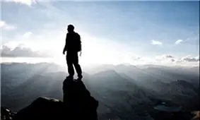 وزن بدن انسان در بالای کوه کاهش می‌یابد