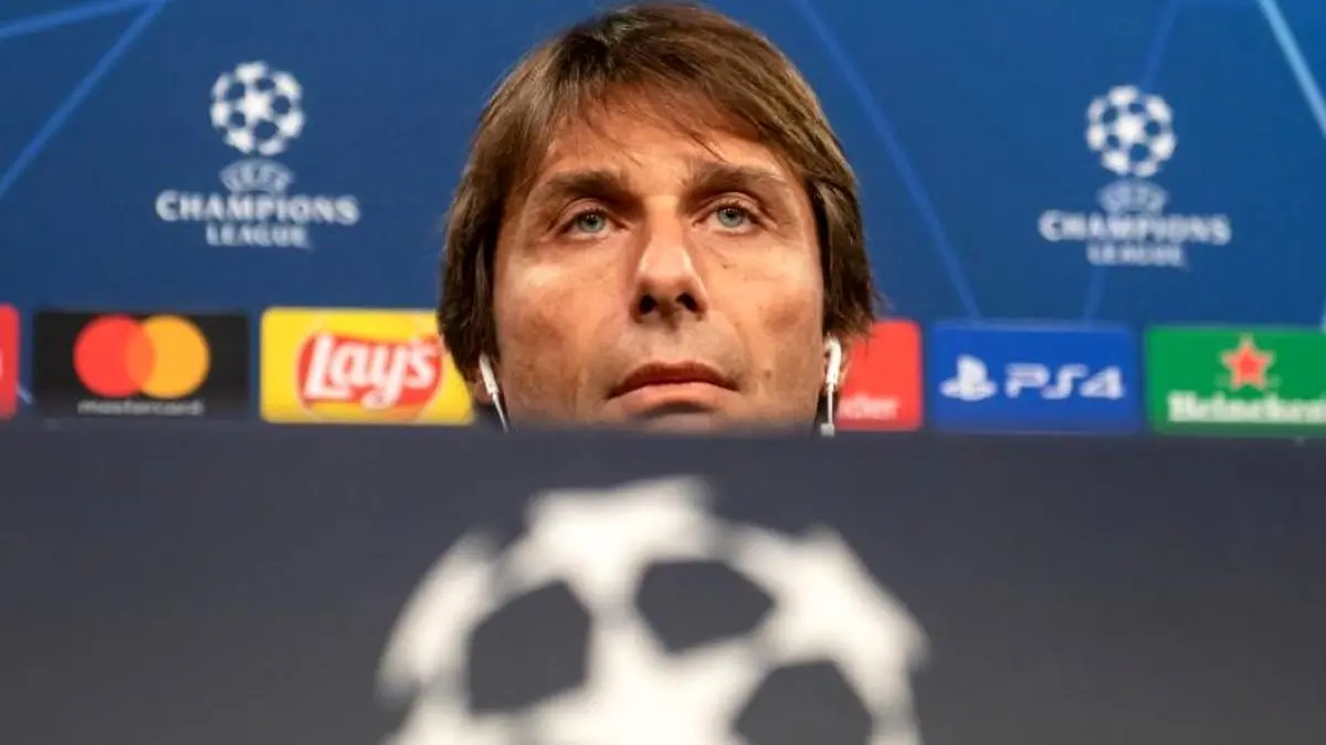 کونته: احمق‌های نژادپرست باید مجازات شوند