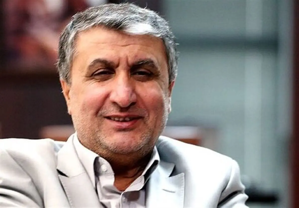 اسلامی: نذر نکردیم زمین در اختیار عده‌ای کاسب بگذاریم