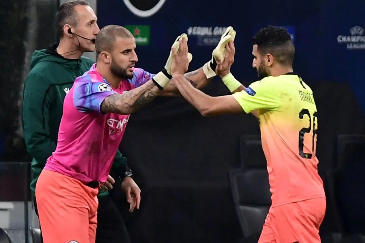 درخشش واکر درون دروازه سیتی