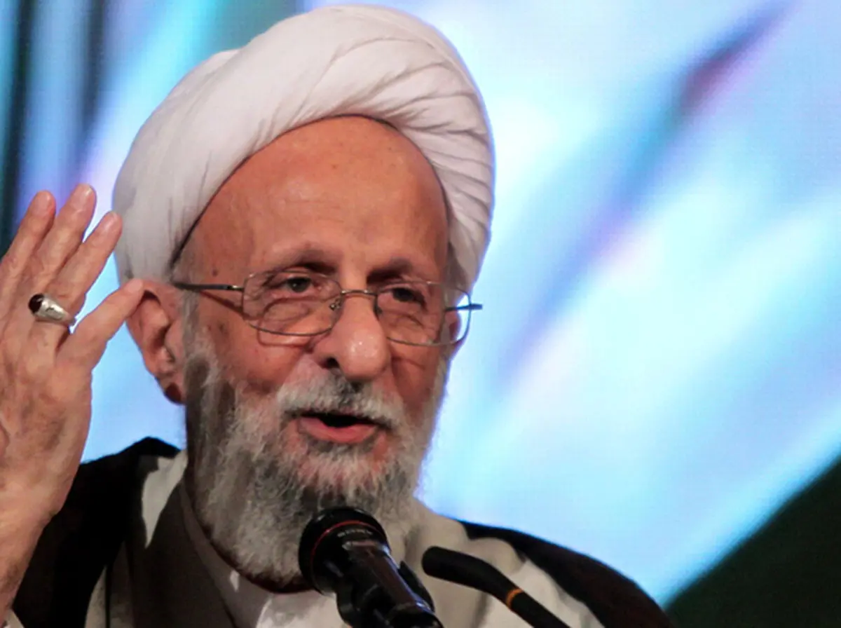 آیت الله مصباح: پیش از انقلاب، حتی برخی افراد به ظاهر دیندار هم به امداد‌های الهی به چیزی شبیه خرافات نگاه می‌کردند / امام سرمایه معنوی و مدد‌های غیبی را شناخته بود