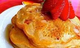 طرز تهیه پیکیک توت فرنگی