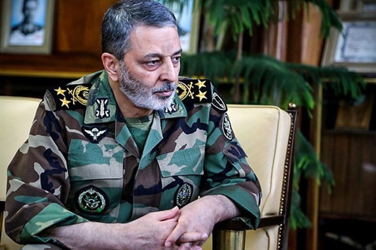 نیروهای مسلح آماده برخورد با هرگونه تهدید خارجی هستند