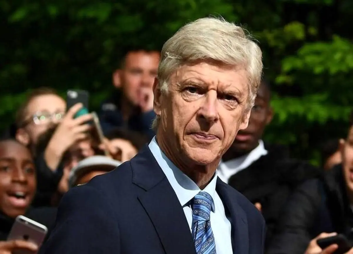 آرسن ونگر: رییس اجرایی بایرن مونیخ با من تماس گرفت