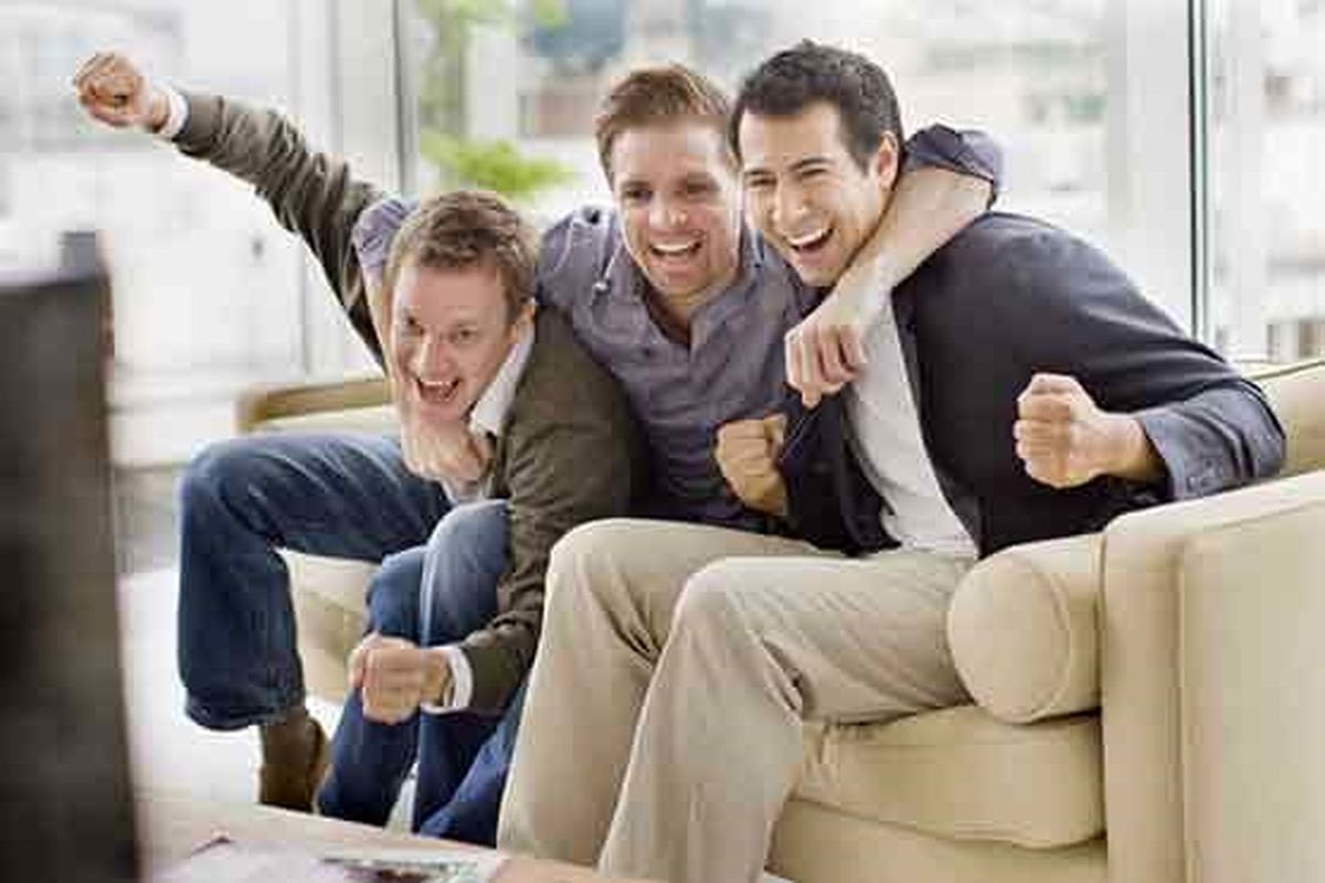 رفیقبازی همسر در زندگی مشترک