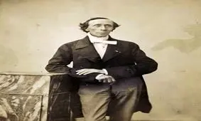 خالق جوجه اردک زشت را بشناسیم