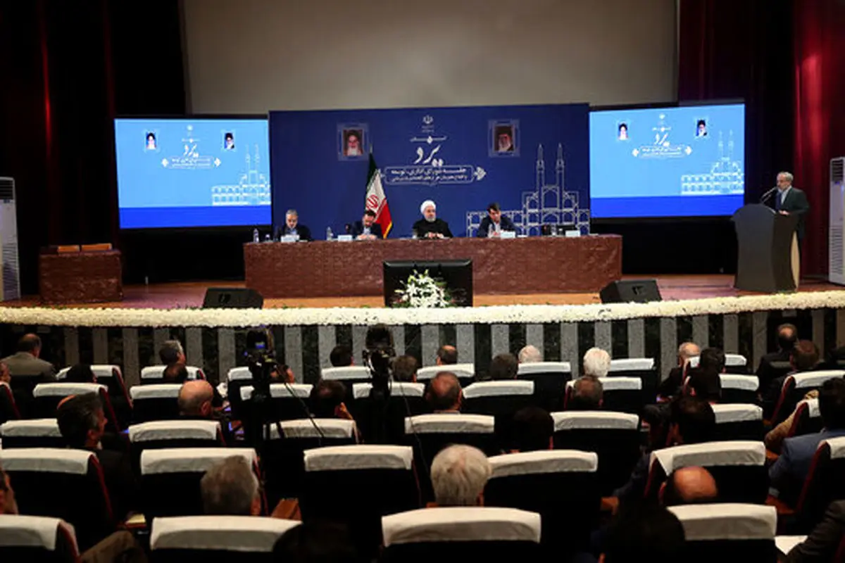 روحانی:اگر بدانم با مذاکره مشکل مردم حل می‌شود،یک ثانیه صبر نمی‌کنم