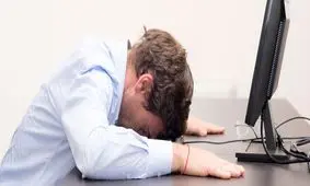 پشت میز نشین‌ها بخوانند/ راهکار‌هایی ساده برای جلوگیری از عوارض خطرناک نشستن طولانی مدت