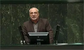 آقای روحانی! رئیس بنیاد شهید را برکنار کنید