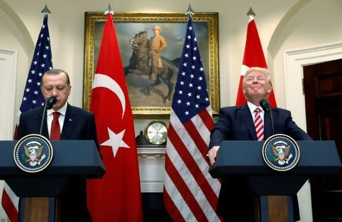 پامپئو: عملیات "چشمه صلح" از موضوعات دیدار ترامپ با اردوغان است