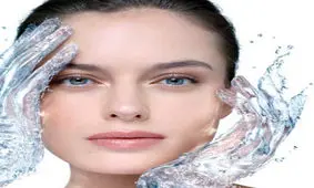 ۱۶ اشتباه رایج که در حین شست‌وشوی صورت مرتکب می‌شوید