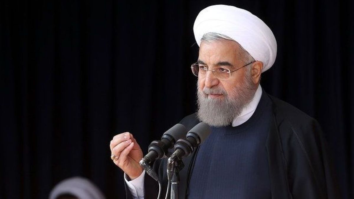 روحانی: هر کارخانه‌ای که افتتاح کردیم در سایه برجام بود/ کسی که لبخند بزند لیبرال و سازش کارش می‌خوانند