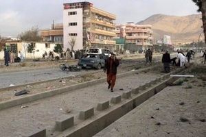۱۴ کشته و زخمی در پی انفجار خودروی بمب‌گذاری شده نزدیکی ساختمان وزارت کشور افغانستان