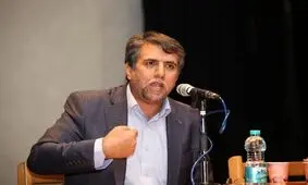 چه کسانی می‌خواهند دولت روحانی را زمین‌گیر کنند؟/مفاسد اعلام شده در مقابل دلارهای خارج شده از کشور، آفتابه دزدی است