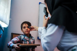 نپذیرفتن کودکان در طرح غربالگری چشم توسط خانه‌های بهداشت تخلف است