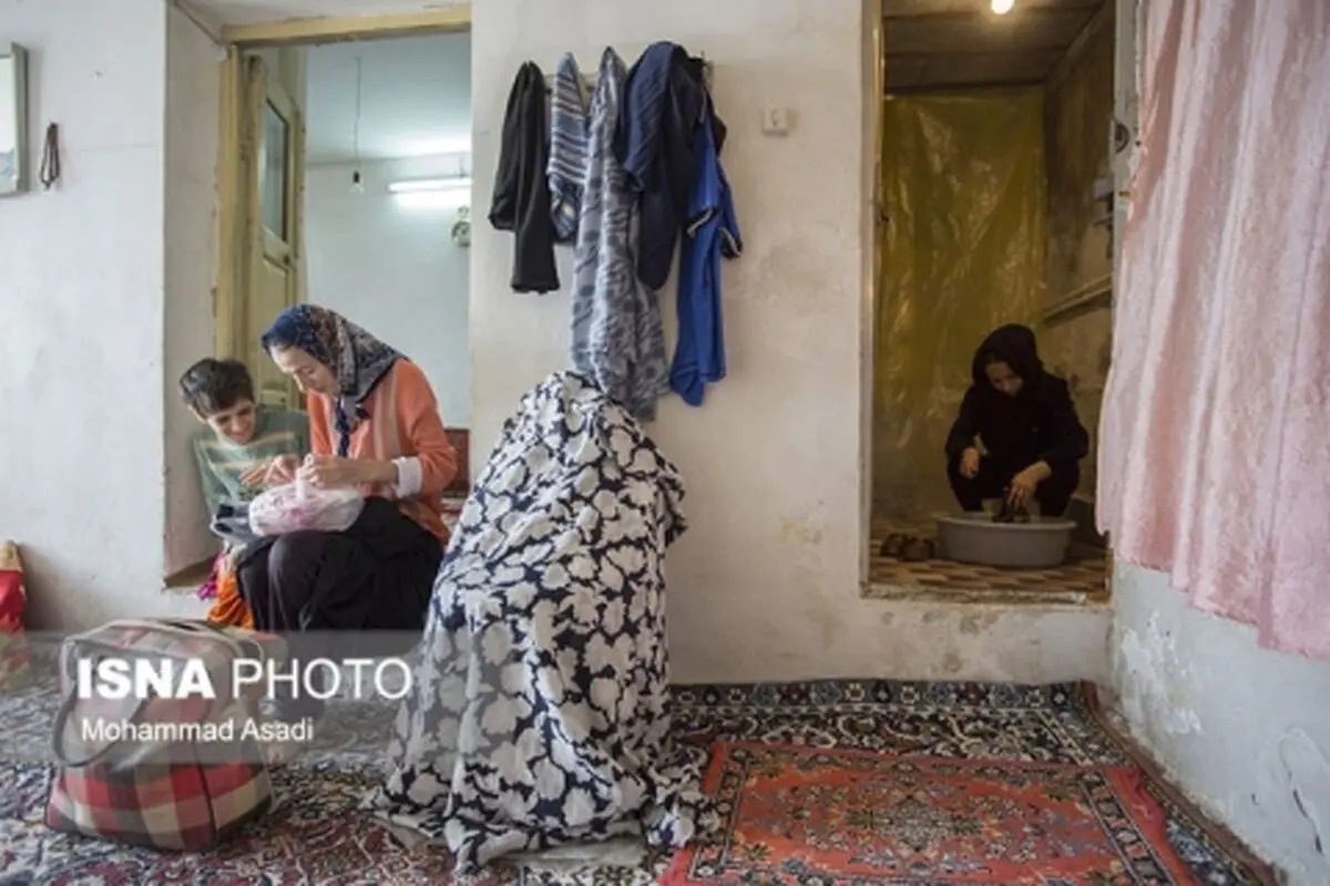 داستان سمیه در زندان بی تفاوتی یک شهر/ شرح زندگی خانواده ای که معلولیت ارثیه فرزندانش است