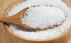 حذف یا کاهش مصرف "نمک طبیعی" باعث ابتلا به چه بیماری‌هایی می‌شود؟