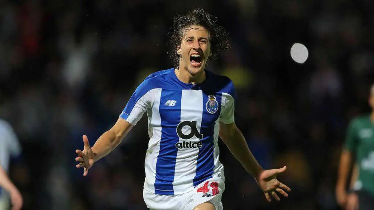 تمدید قرارداد پدیده پورتو با بند جدایی نجومی