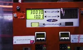 چرا مجلس اجازه نداد قیمت بنزین کم کم افزایش یابد؟ / با دلار ۱۲ هزار تومانی، قیمت بنزین نباید ۱۰۰۰ تومان باشد