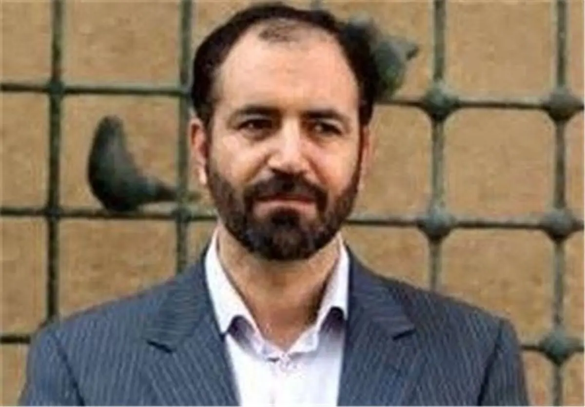 مومنی شریف: شهید آوینی هویت هنر انقلاب است
