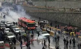 تصویری از بازدید دادستان کل کشور از افراد بازداشت شده در اغتشاشات اخیر در زندان تهران بزرگ / عکس