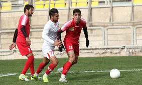 فریاد شجاع در کاظمی؛ من نیمکت‌نشین نیستم