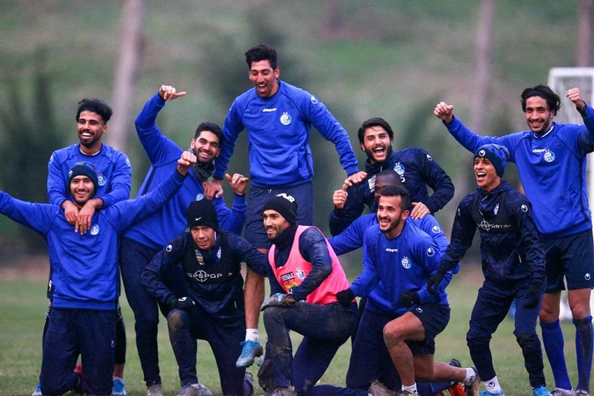 جشن آبی ها قبل از نبرد قائمشهر