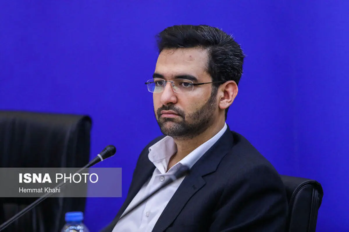 وزیر ارتباطات در جلسه فراکسیون مستقلین حضور می‌یابد