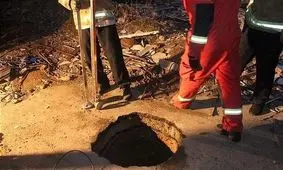نجات کارگر جوان از عمق چاه