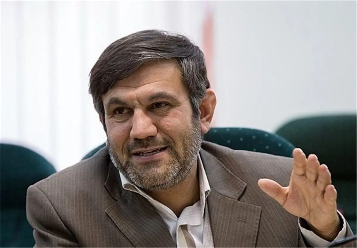 معاون سیاسی سازمان بسیج: گرانی بنزین‌ اسم رمز آشوب‌ها بود