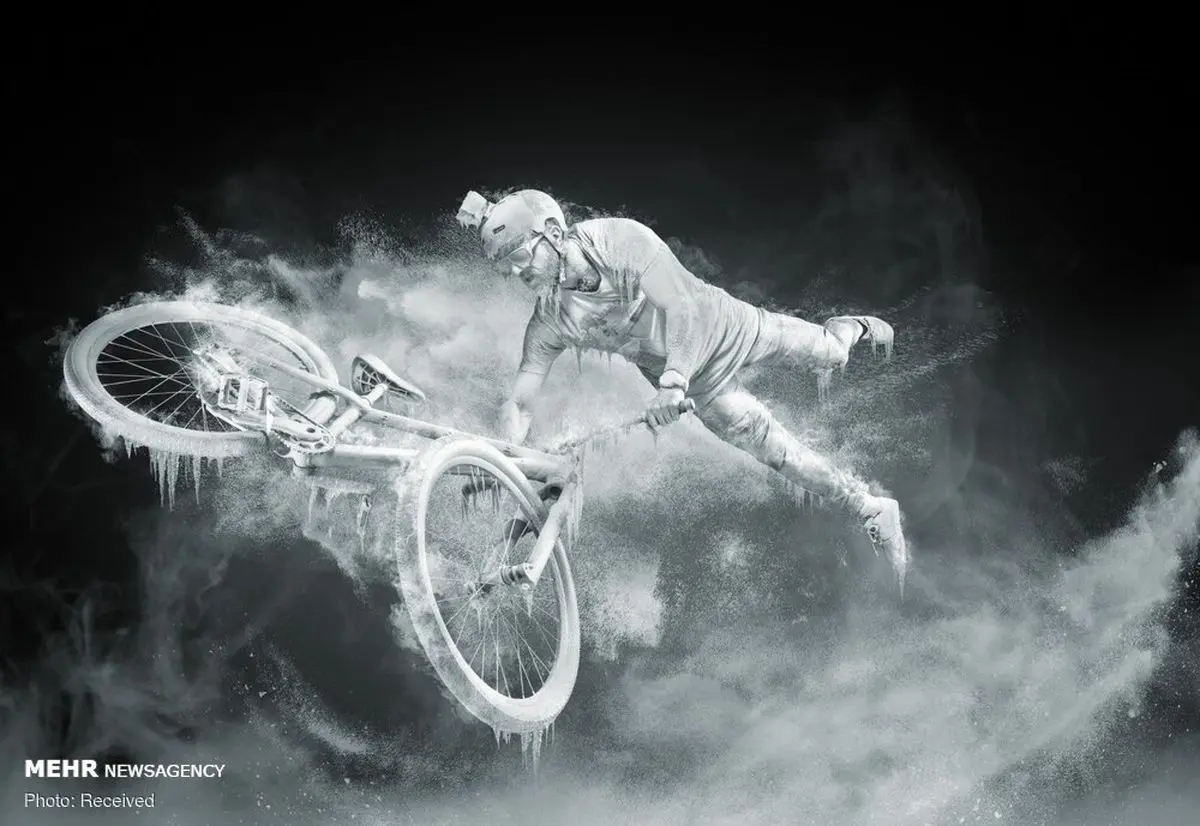 مسابقه عکاسی از حرکات نمایشی با موتور+ عکس