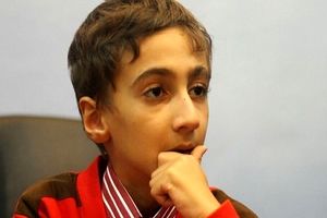 کودک نابغه کرمانشاهی را بشناسید/ ایده‌های «امیرحسین» در پیچ و خم‌های اداری گرفتار شده است