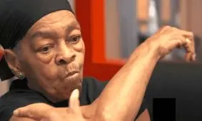 دستگیری سارق و مزاحم خانگی توسط پیرزن ۸۲ ساله